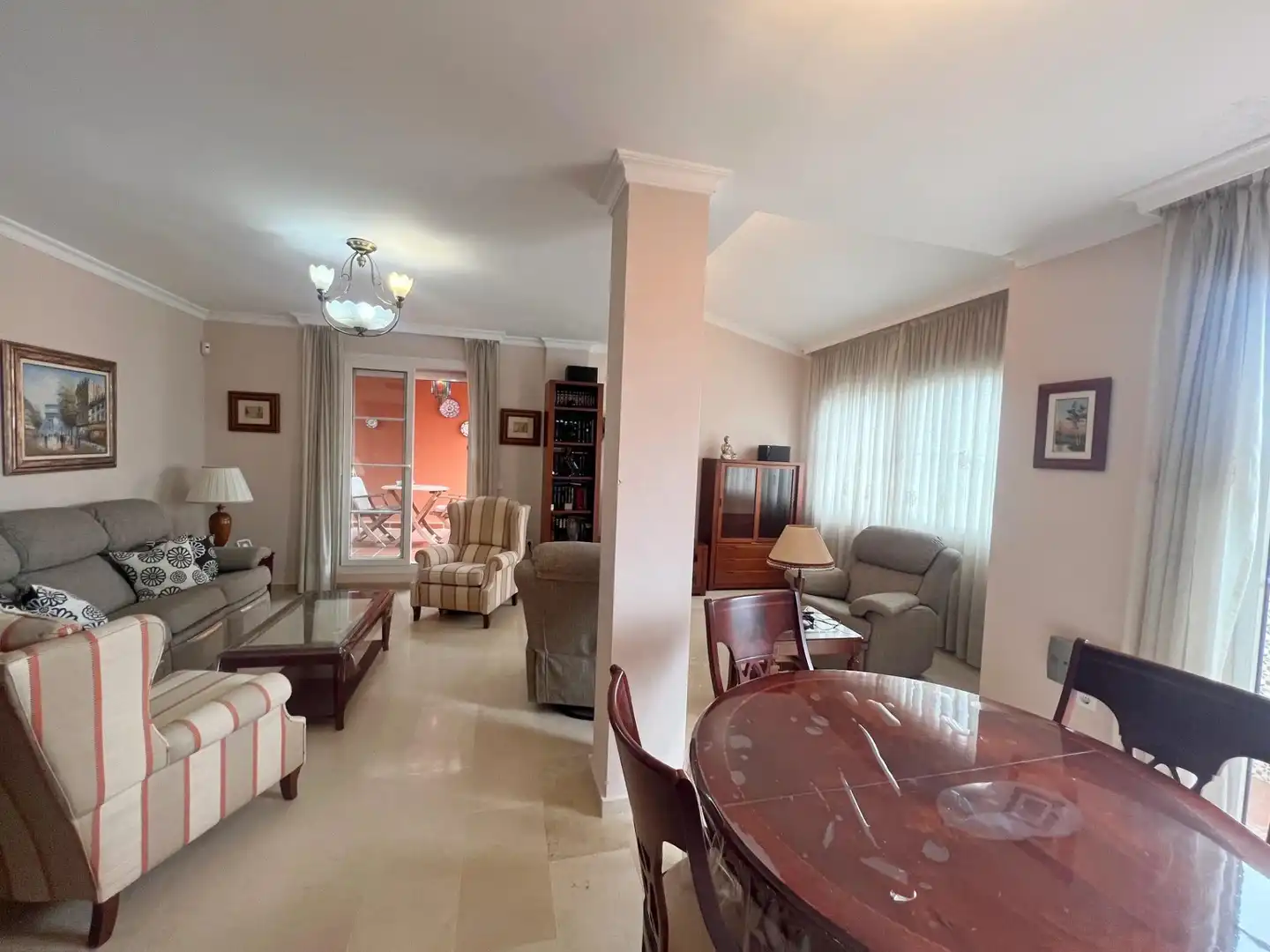 Sala d'estar de Àtic en venda en Torremolinos amb Aire condicionat, Terrassa i Traster