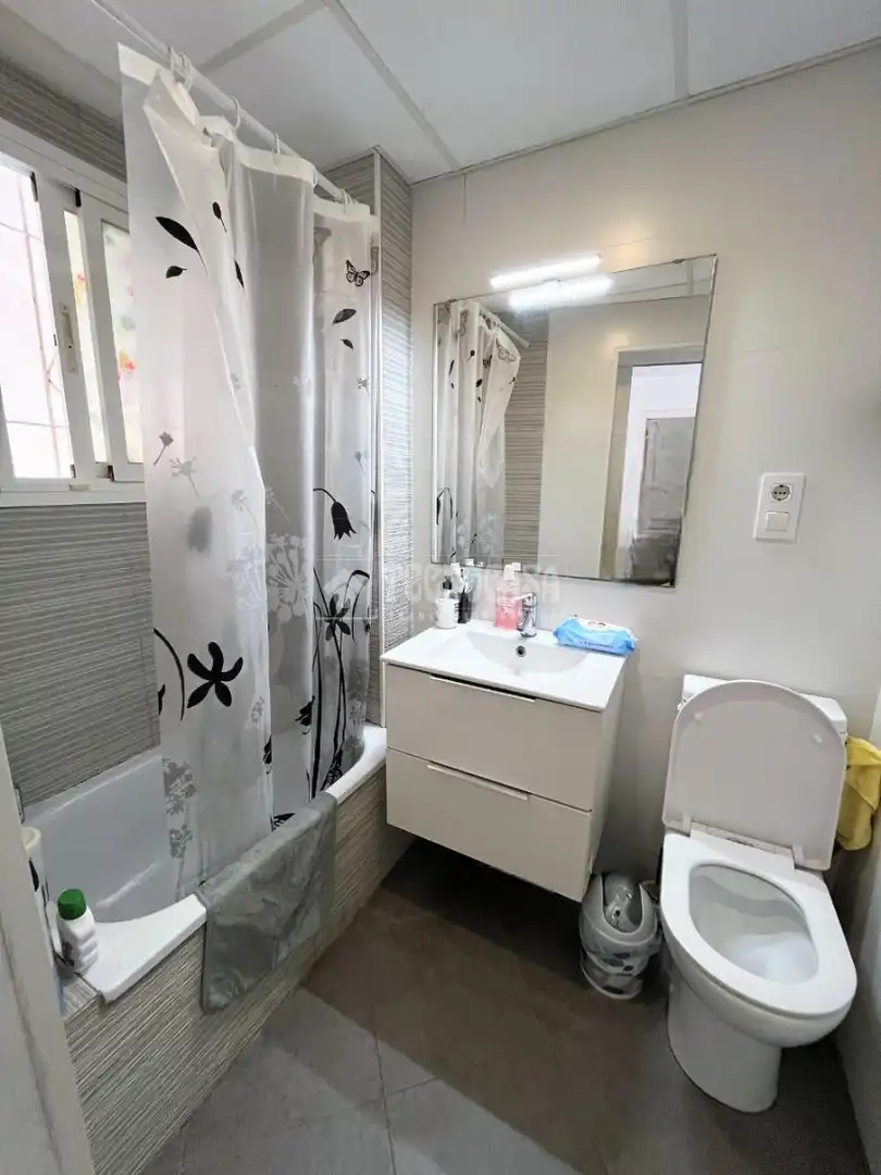 Baño de Piso en venta en San Fernando con Aire acondicionado