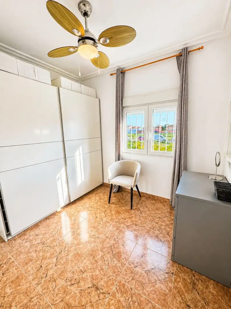 Dormitori de Casa o xalet en venda en Torrevieja