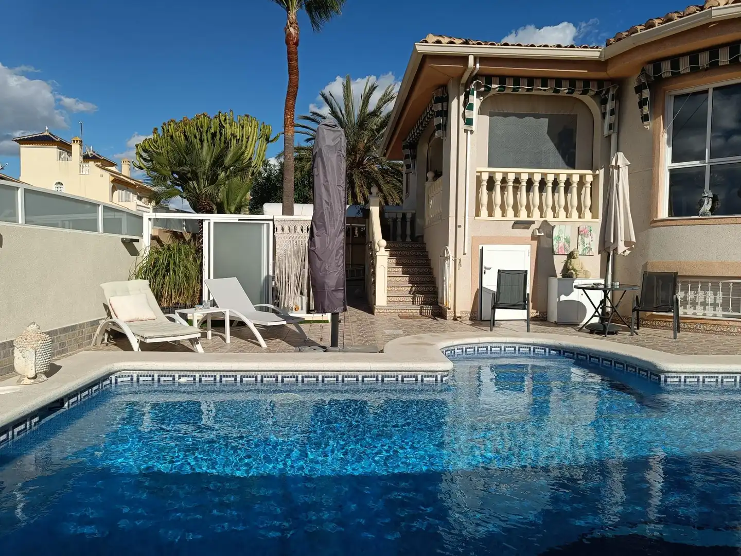 Piscina de Casa o xalet en venda en Benijófar amb Aire condicionat, Calefacció i Jardí privat