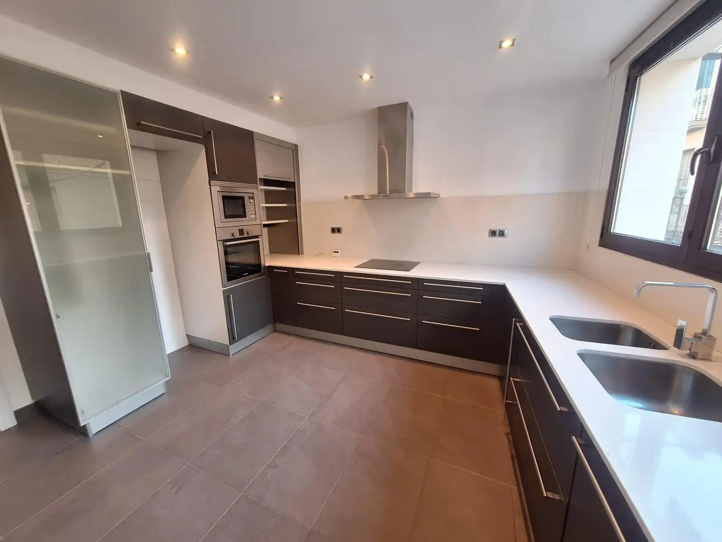 Cocina de Casa o chalet en venta en Sabadell con Aire acondicionado, Calefacción y Jardín privado