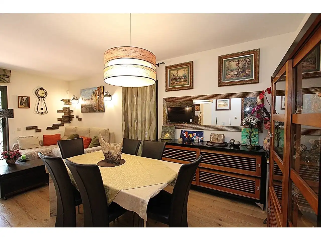 Esszimmer von Wohnung zum Verkauf in Lloret de Mar mit Klimaanlage, Heizung und Privatgarten