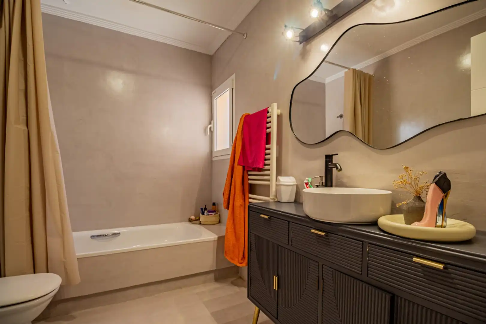 Baño de Casa o chalet de alquiler en L'Alfàs del Pi con Aire acondicionado, Calefacción y Jardín privado
