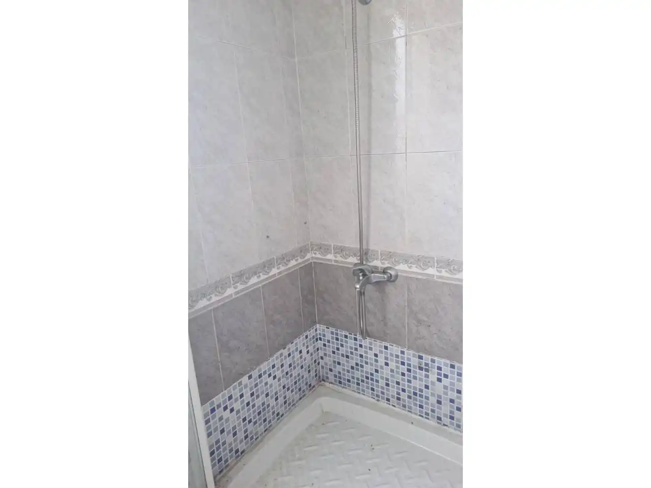 Bany de Casa o xalet en venda en Ourense Capital  amb Calefacció, Jardí privat i Traster