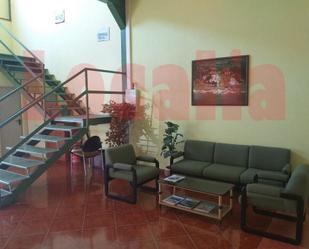 Office to rent in Camargo