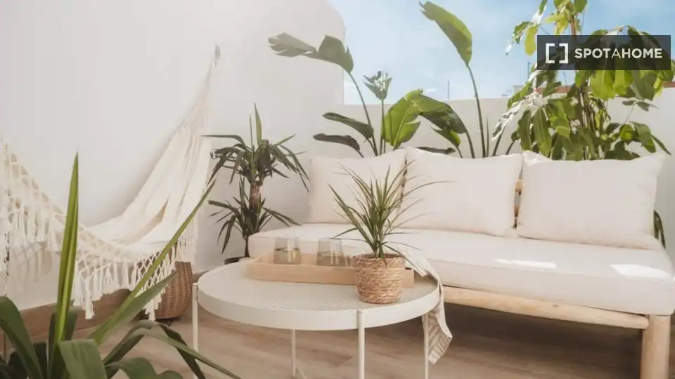 Balcony of Flat for rent in Valencia  with Air Conditioner, Heating and Furnished