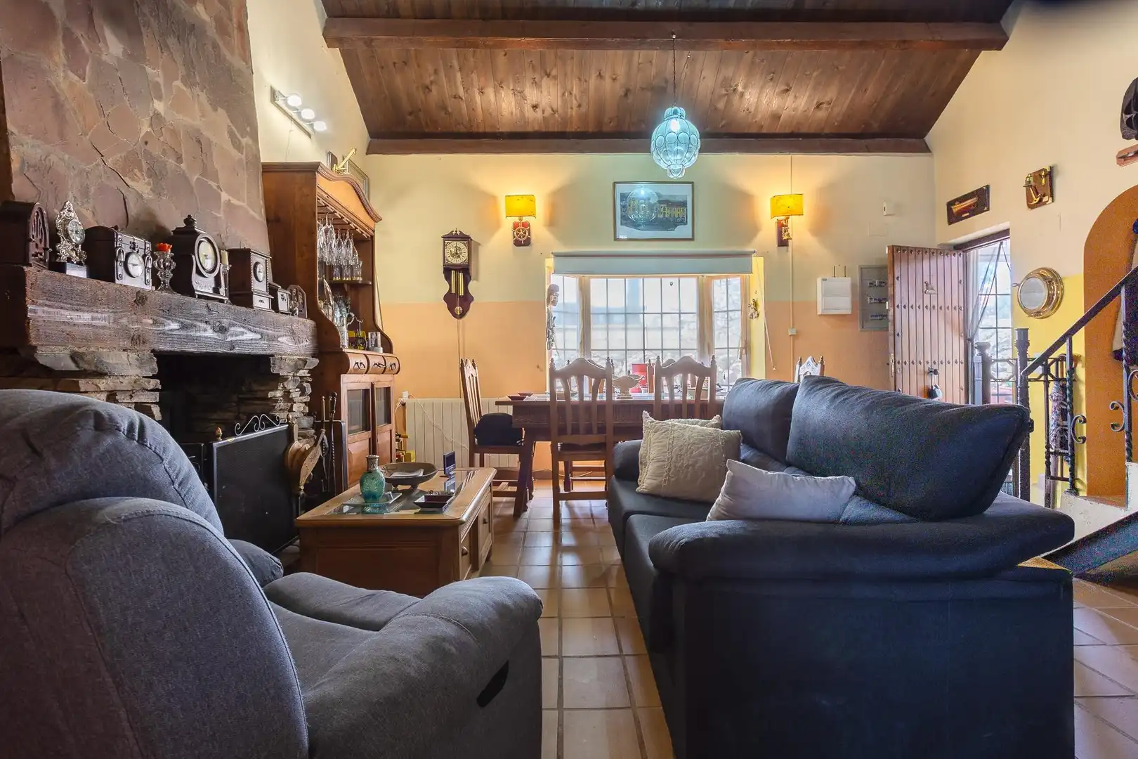 Sala de estar de Casa o chalet en venta en Villar del Olmo con Calefacción, Jardín privado y Terraza