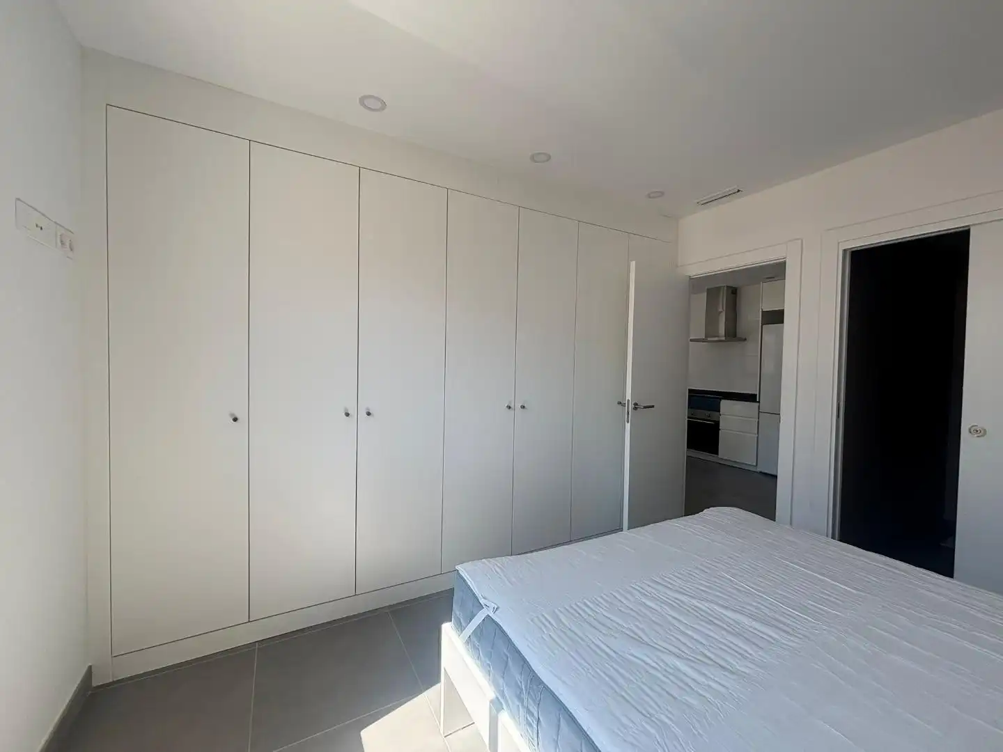 Schlafzimmer von Wohnungen zur Miete in Massanassa mit Terrasse, Abstellraum und Möbliert