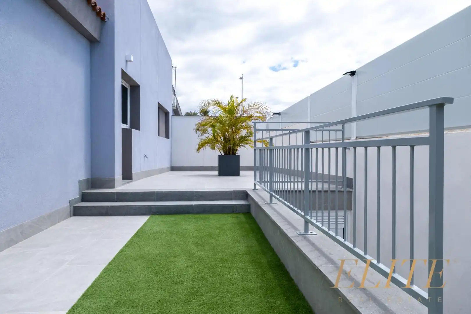 Terrace of Detached homes for sale in San Bartolomé de Tirajana  with Air Conditioner, Private garden and Terrace