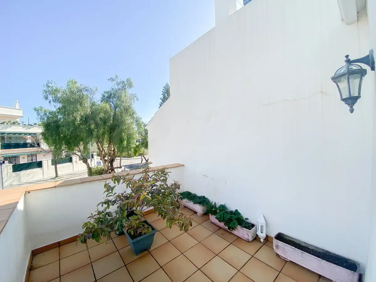 Adossat amb piscina en venda a Nueva Andalucía, imagen 19