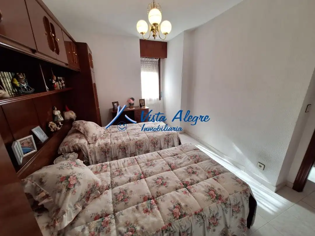 Habitación de Casa o chalet en venta en Gimileo con Calefacción, Terraza y Trastero