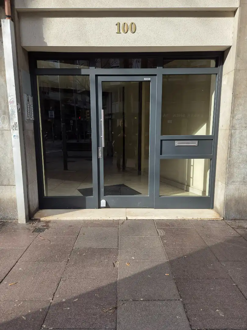 Ático en venta en L'Hospitalet de Llobregat con Aire acondicionado y Terraza