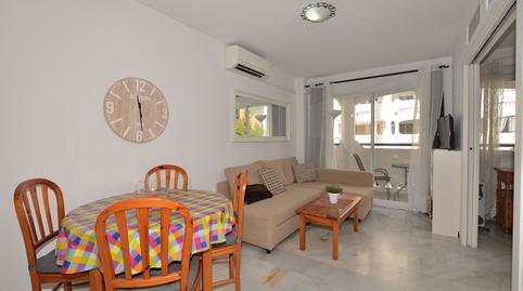 Foto 3 de Apartament en venda a Calle Zodiaco, Parque de la Paloma, Málaga