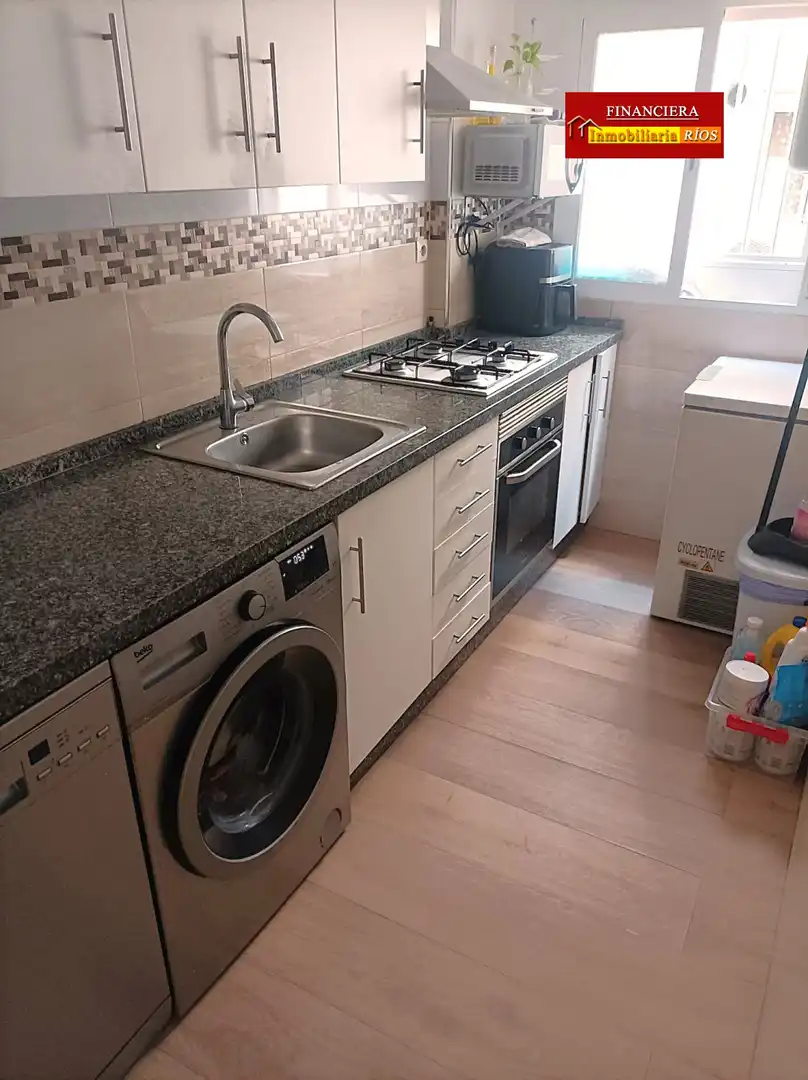 Cocina de Piso en venta en Alcalá de Guadaira con Aire acondicionado