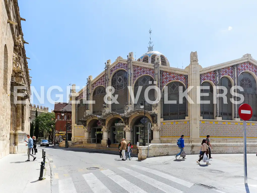 Vista exterior de Pis de lloguer en Ciutat Vella 