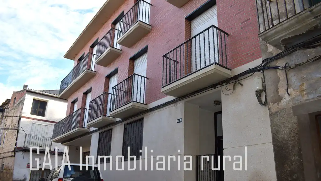 Adossat en venda a Maella, imagen 2