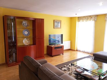 Ático con balcón en venta en Calle Herrero