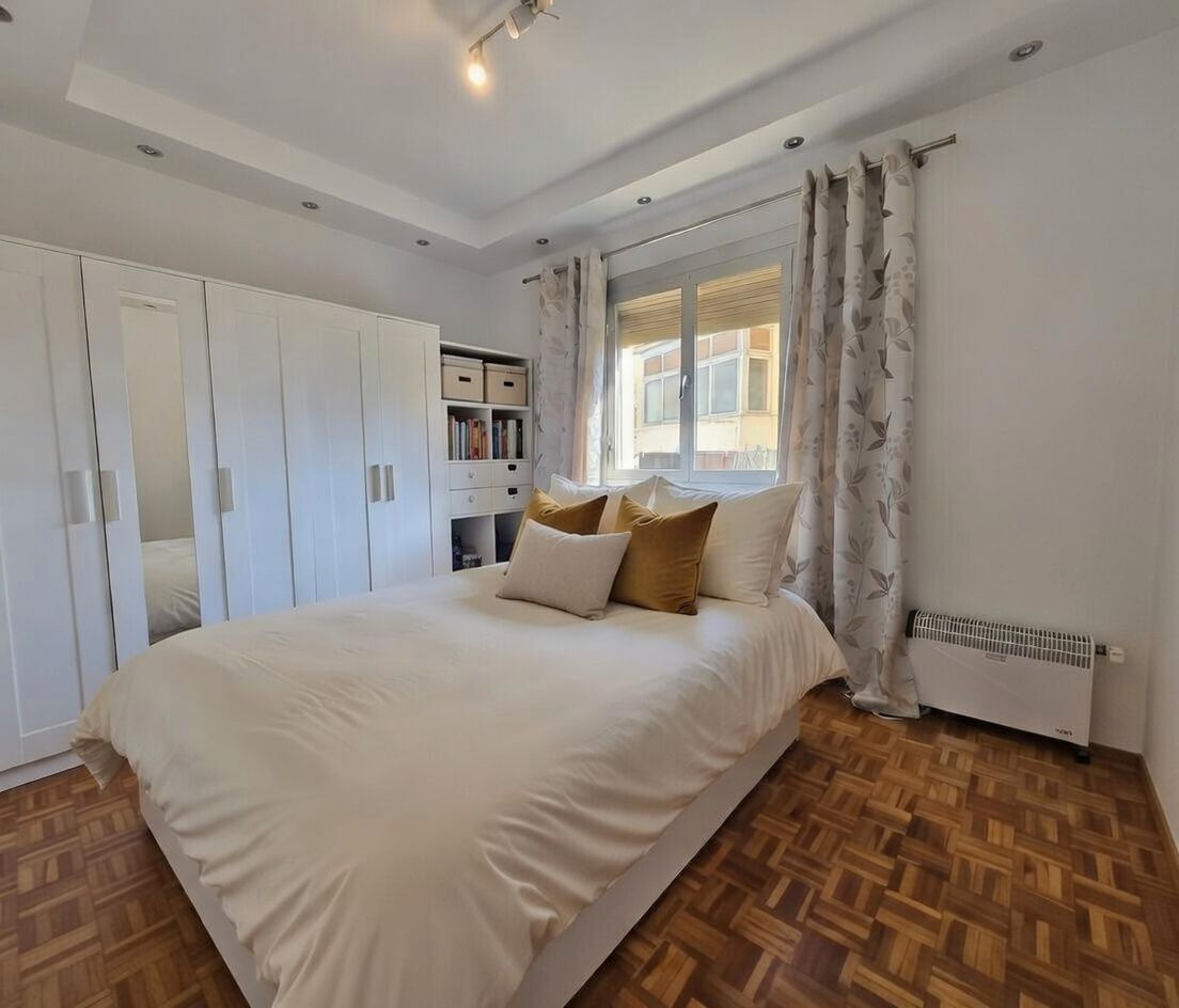 Habitación de Piso en venta en  Barcelona Capital con Aire acondicionado, Calefacción y Parquet