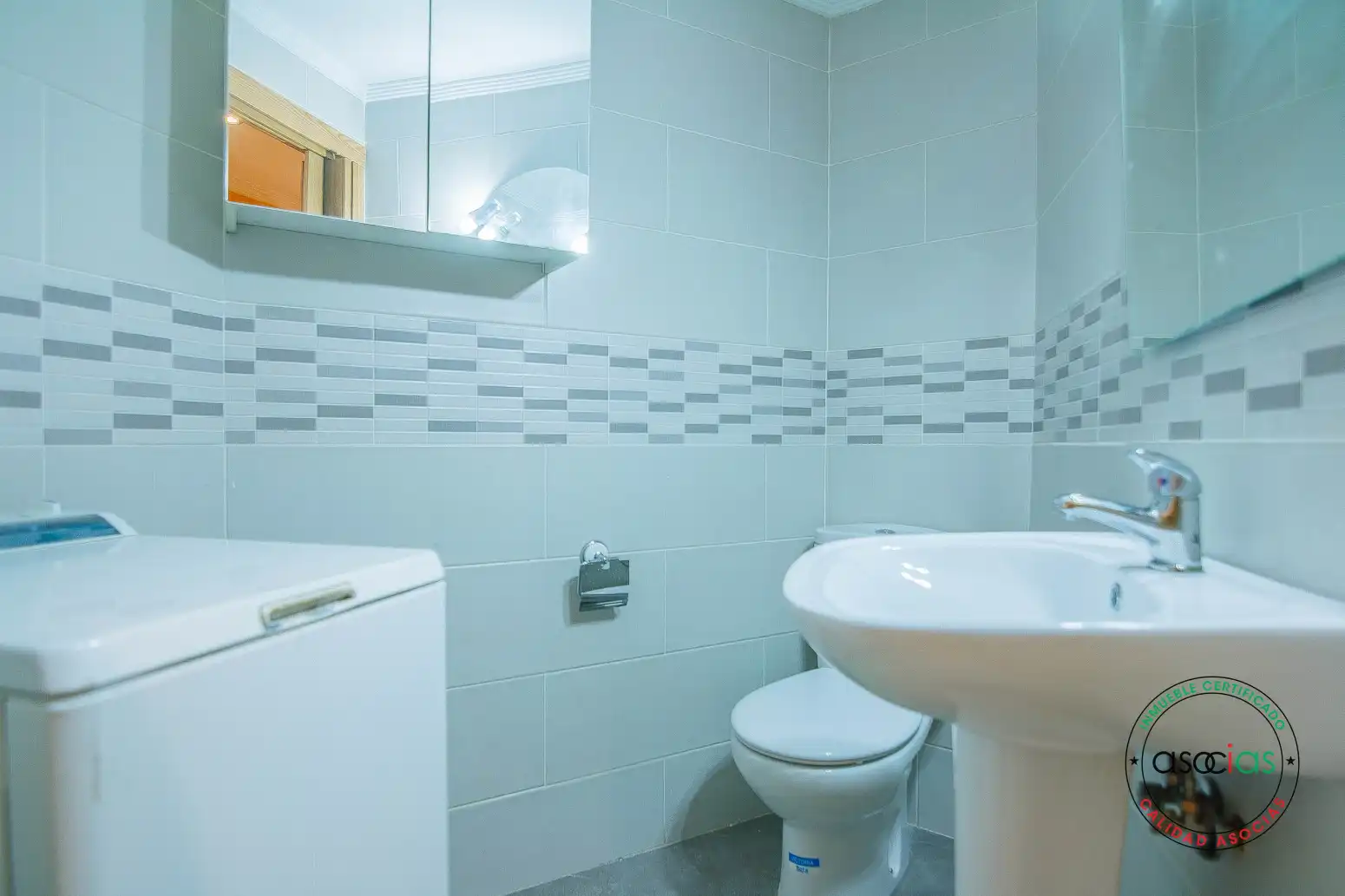 Bathroom of Flat for sale in Gijón   with Furnished