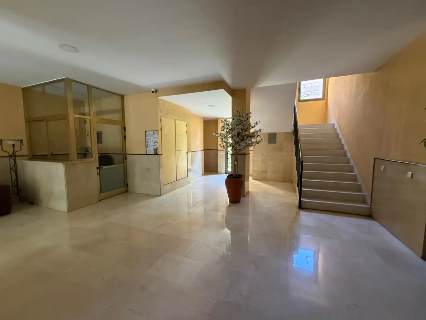 Flat for sale in  Madrid Capital  with Air Conditioner