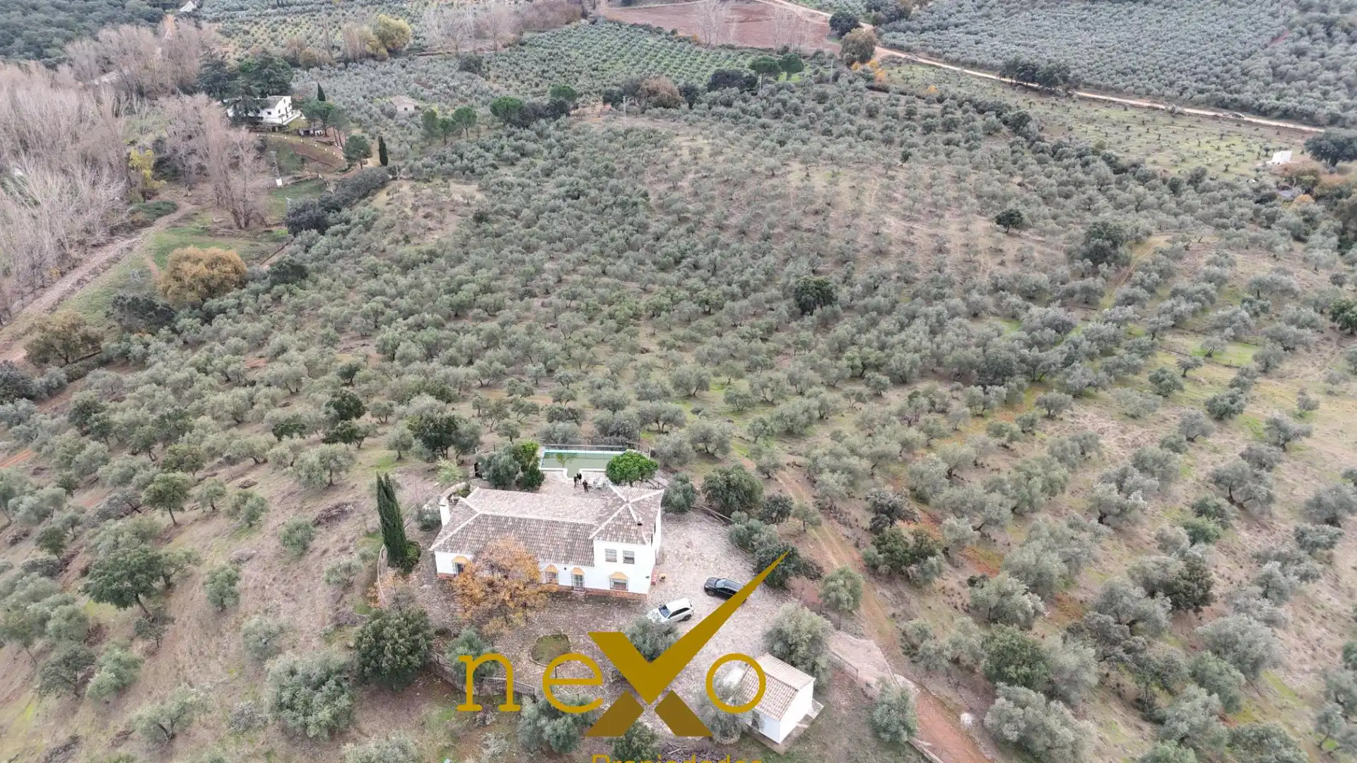 Finca rústica en venda en Las Navas de la Concepción amb Jardí privat, Piscina i Moblat