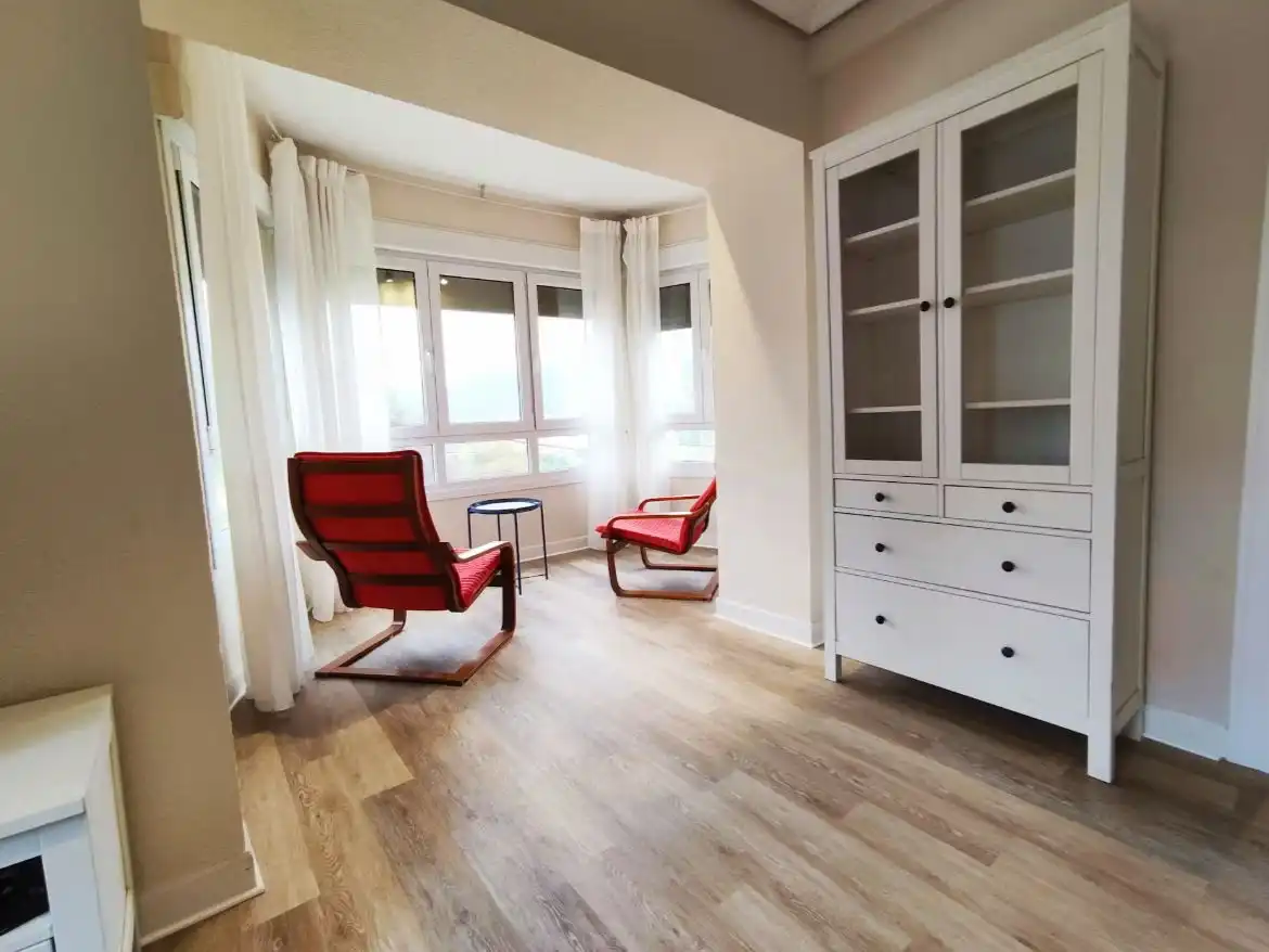 Living room of Flat for rent in Barrika  with Air Conditioner, Heating and Parquet flooring