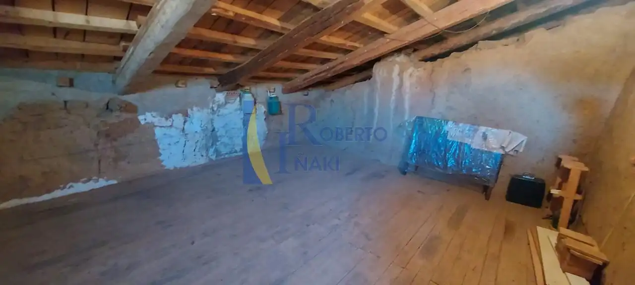 Casa o xalet en venda en Fuentes de Carbajal amb Jardí privat