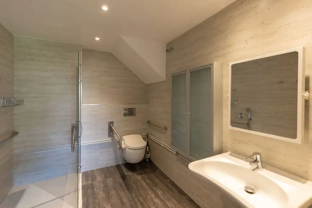 Badezimmer von Wohnung zur Miete in Sant Andreu de Llavaneres mit Schwimmbad