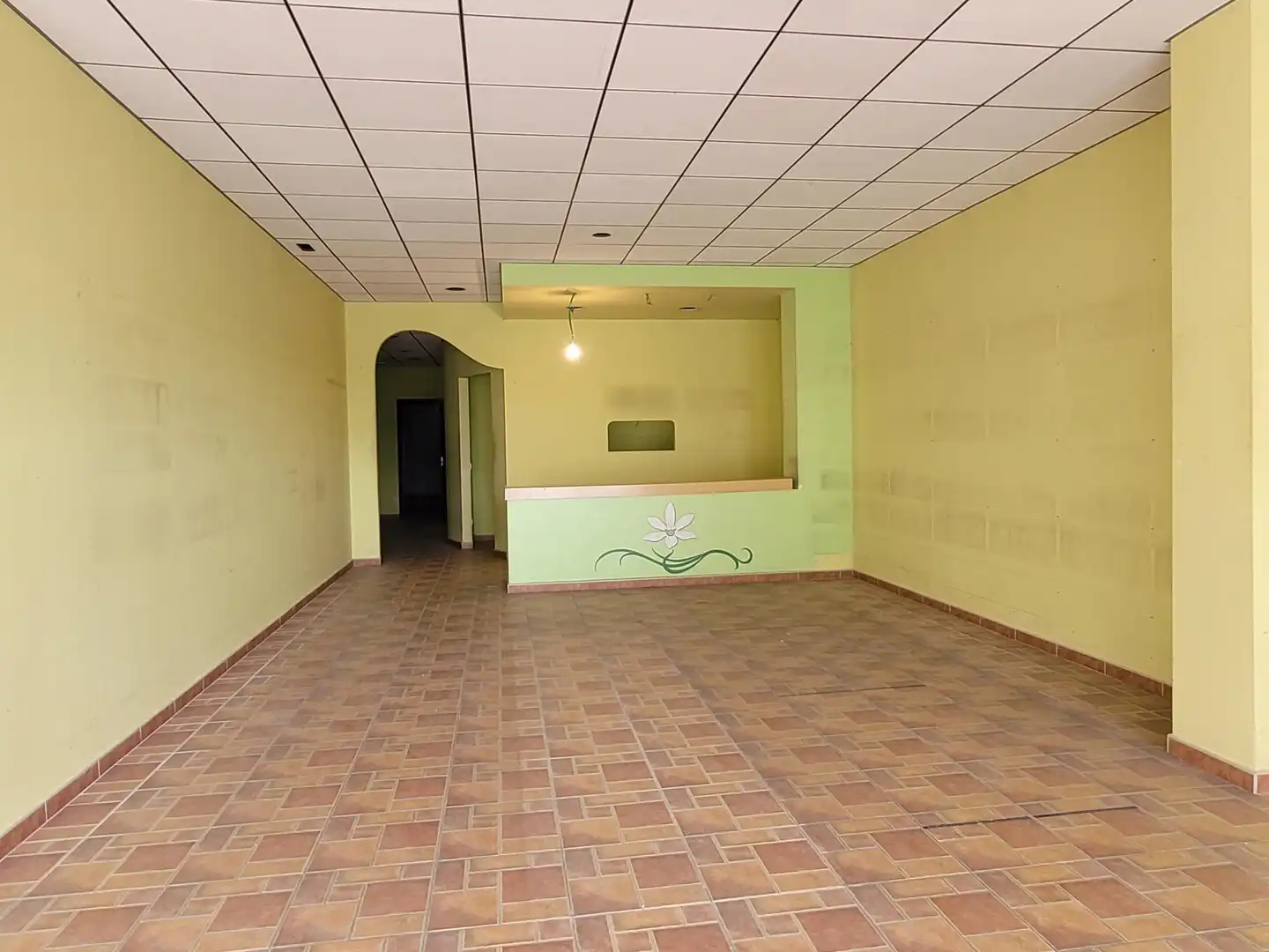 Locale commerciale in affitto a del Canal 2B, imagen 3