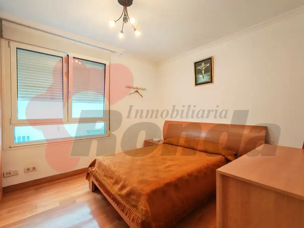Dormitori de Apartament de lloguer en Lugo amb Moblat