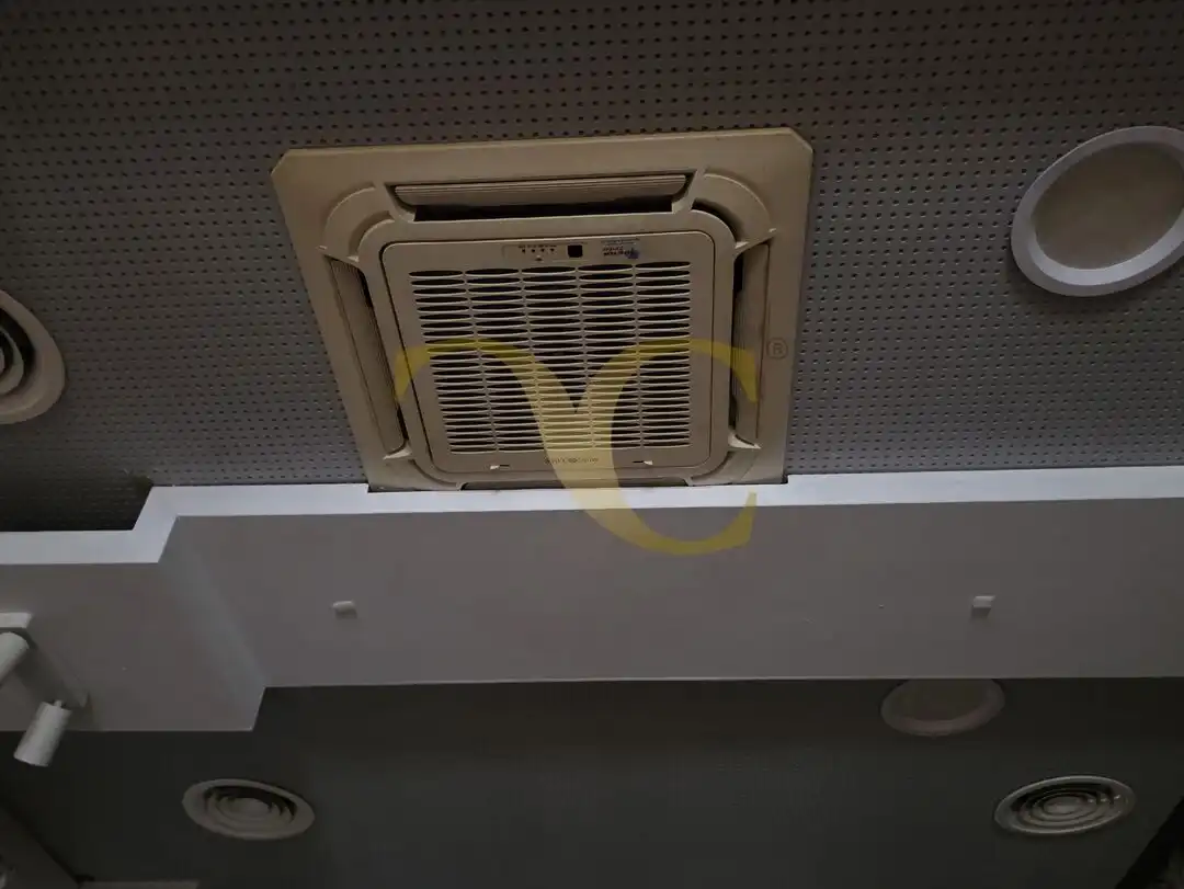 Commercial properties for rent in Llanes  with Air Conditioner