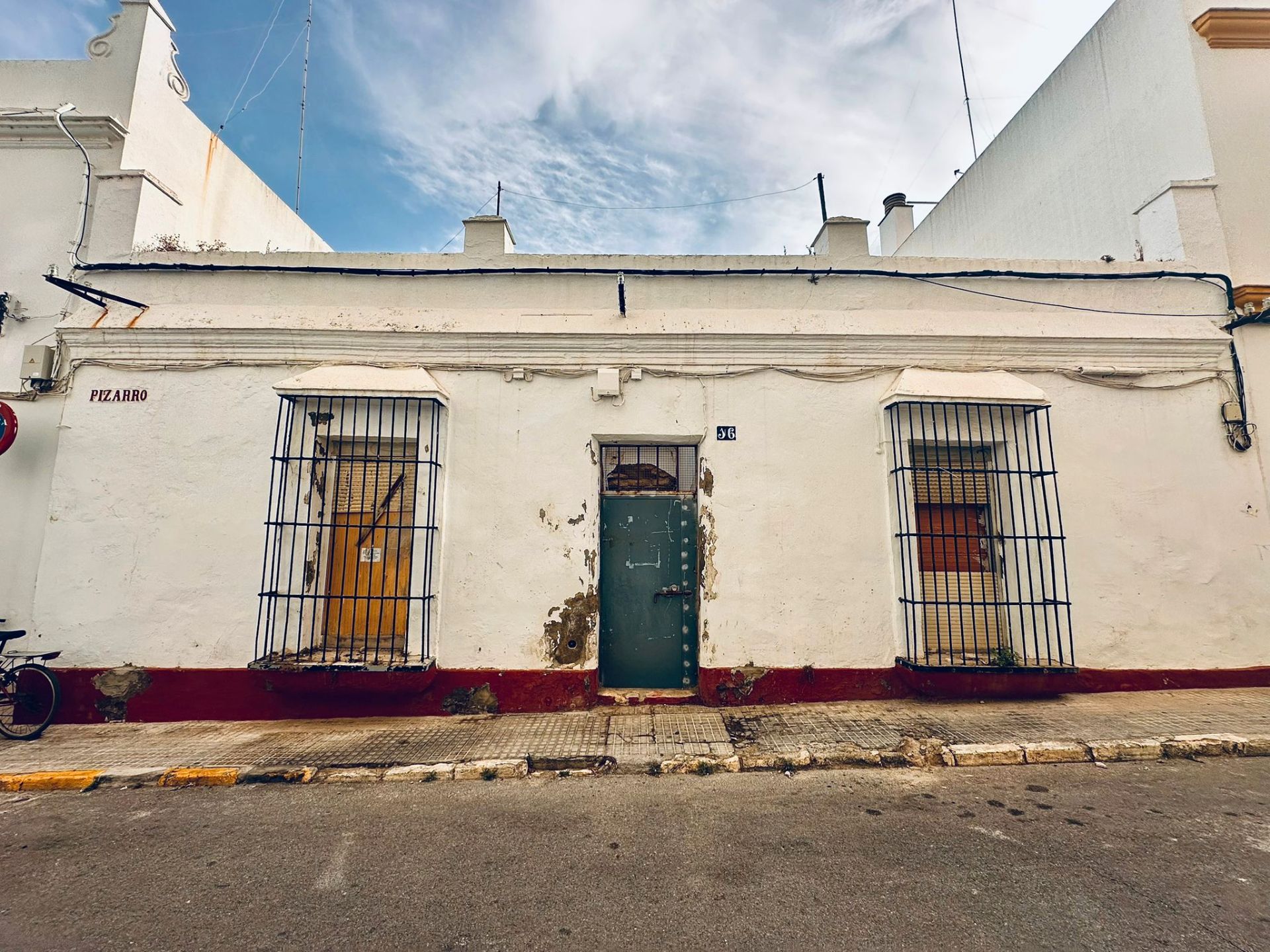 Vista exterior de Casa o xalet en venda en San Fernando