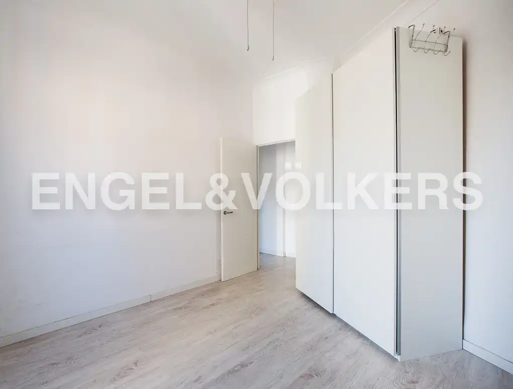 Habitación de Piso de alquiler en Valencia con Aire acondicionado, Calefacción y Balcón