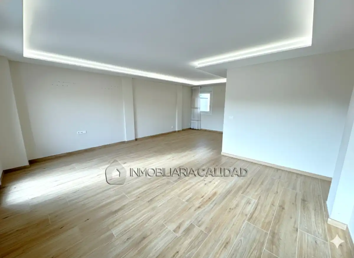 Haus oder Chalet zum Verkauf in Burgos mit Heizung und Abstellraum