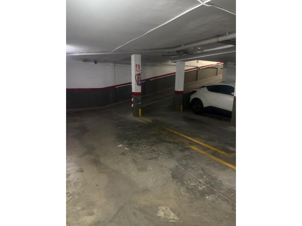 Aparcament de Garatge en venda en Alicante / Alacant