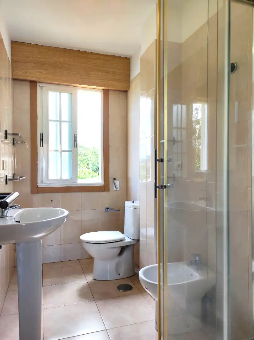 Bathroom of Houses for sale in A Laracha    with Heating, Private garden and Terrace