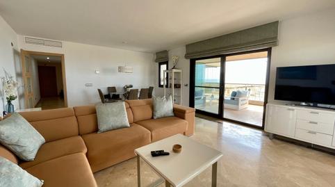 Foto 4 de Pis en venda a N-340, 147, Puerto de la Duquesa, Málaga