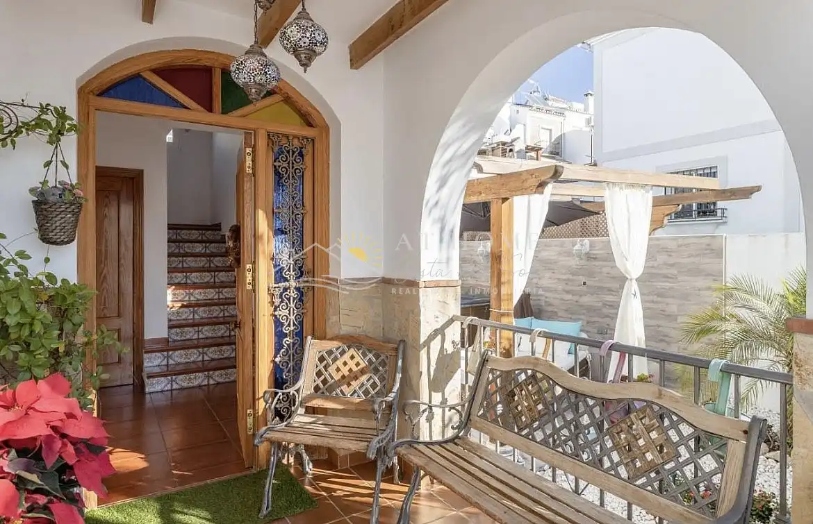 Terraza de Casa o chalet en venta en Nerja con Terraza, Piscina y Horno