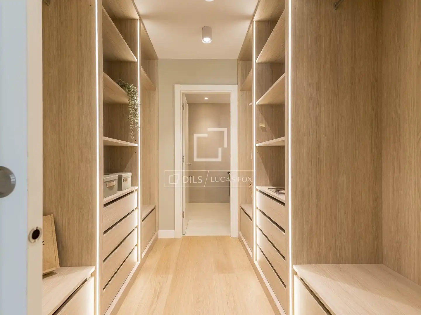 Piso en venta en Barcelona con Aire acondicionado, Calefacción y Terraza