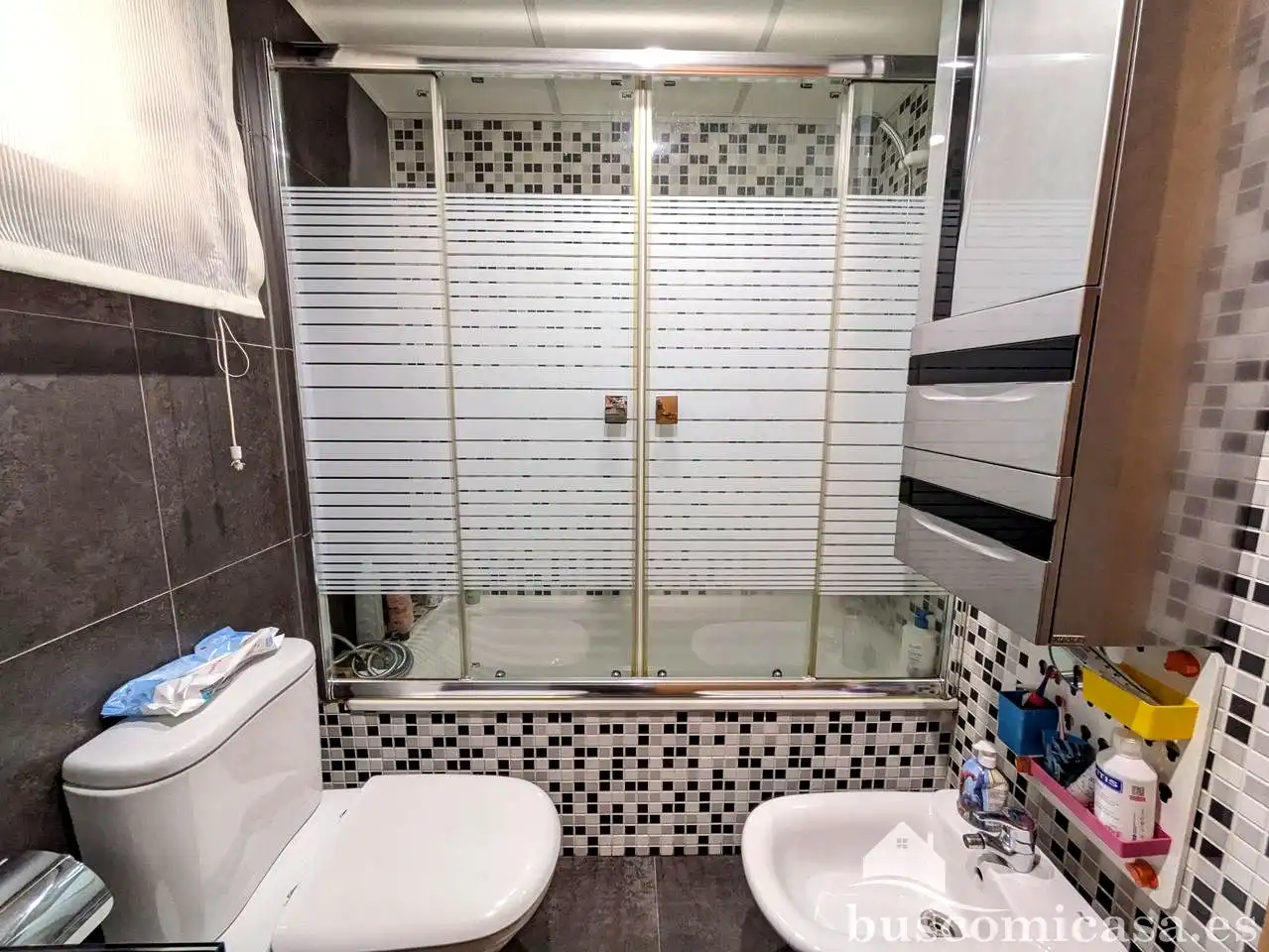 Baño de Piso en venta en Linares con Aire acondicionado, Terraza y Trastero