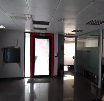 Business premises for sale in Calle Socuéllamos, imagen 3