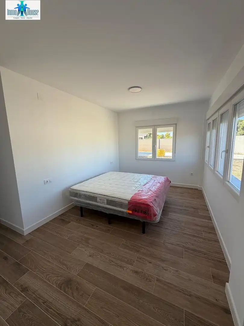 Villa mit Garten zum Verkauf in Pedanías - Extrarradio, imagen 33