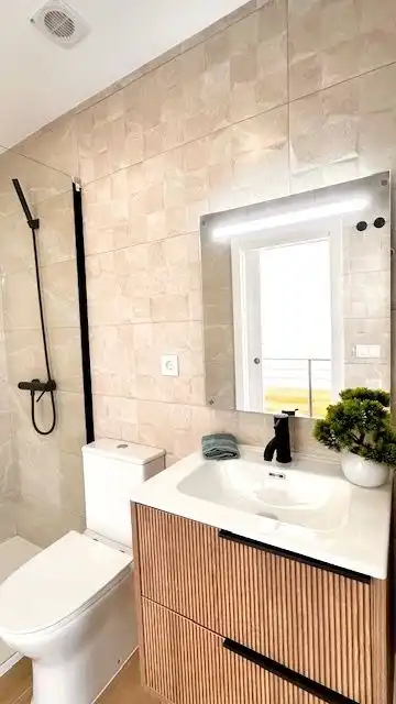 Bany de Casa o xalet en venda en El Verger amb Calefacció, Jardí privat i Terrassa