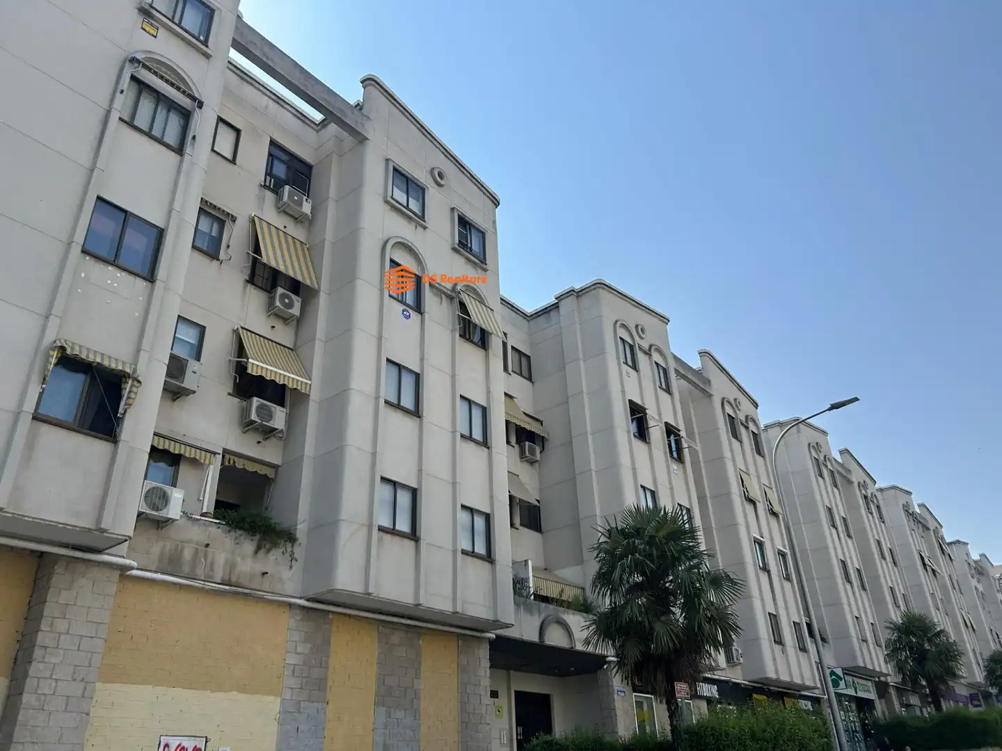 Exterior view of Flat for rent in Madrid  with Heating, Terrace and Storage room
