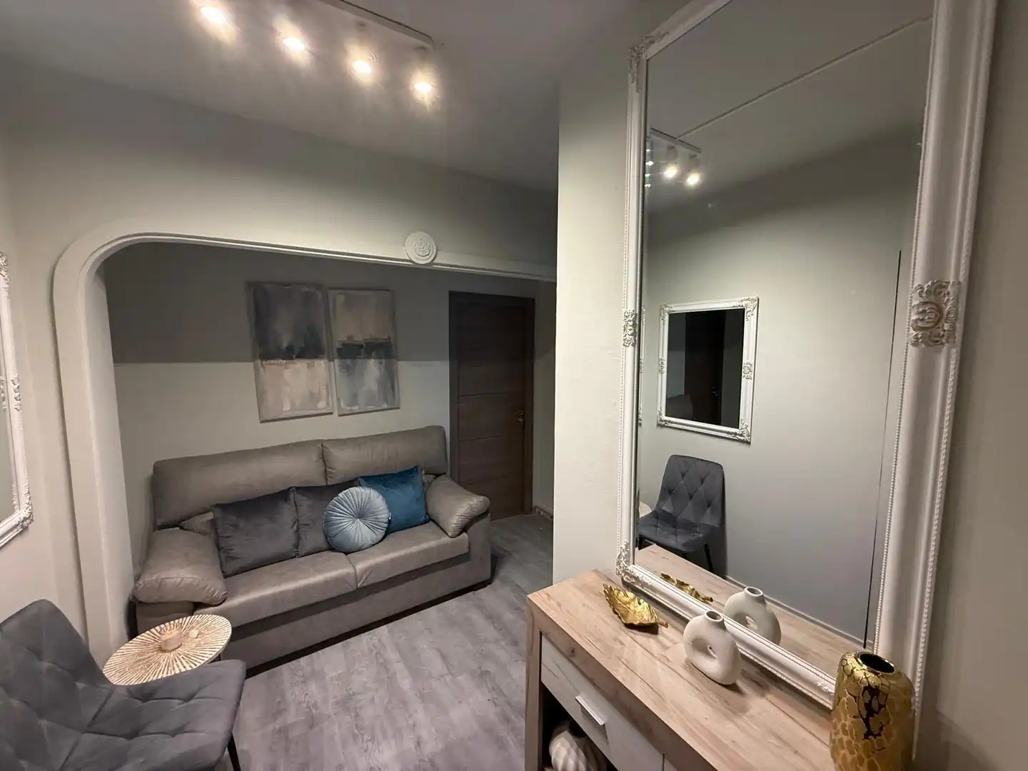 Living room of Flat for rent in A Coruña Capital   with Furnished, Oven and Washing machine