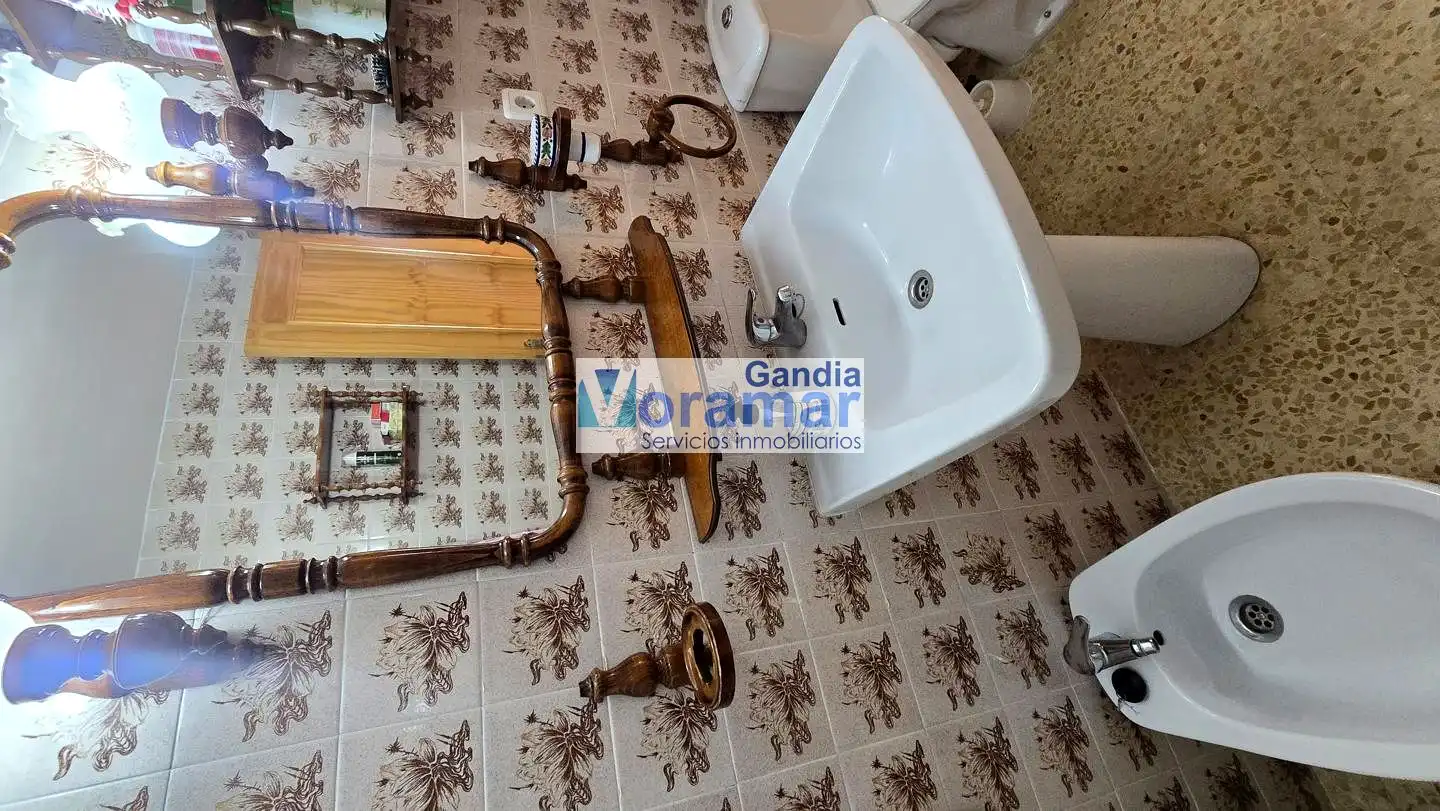 Badezimmer von Wohnungen zur Miete in Miramar mit Heizung, Terrasse und Möbliert