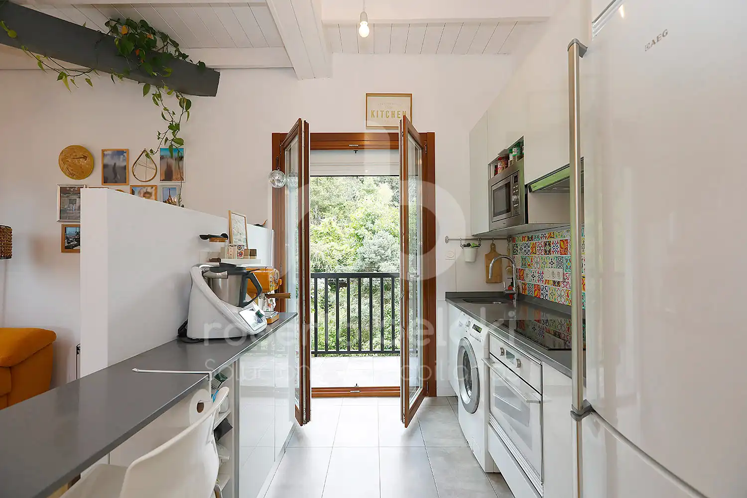 Kitchen of Flat for sale in Irun   with Heating, Terrace and Balcony