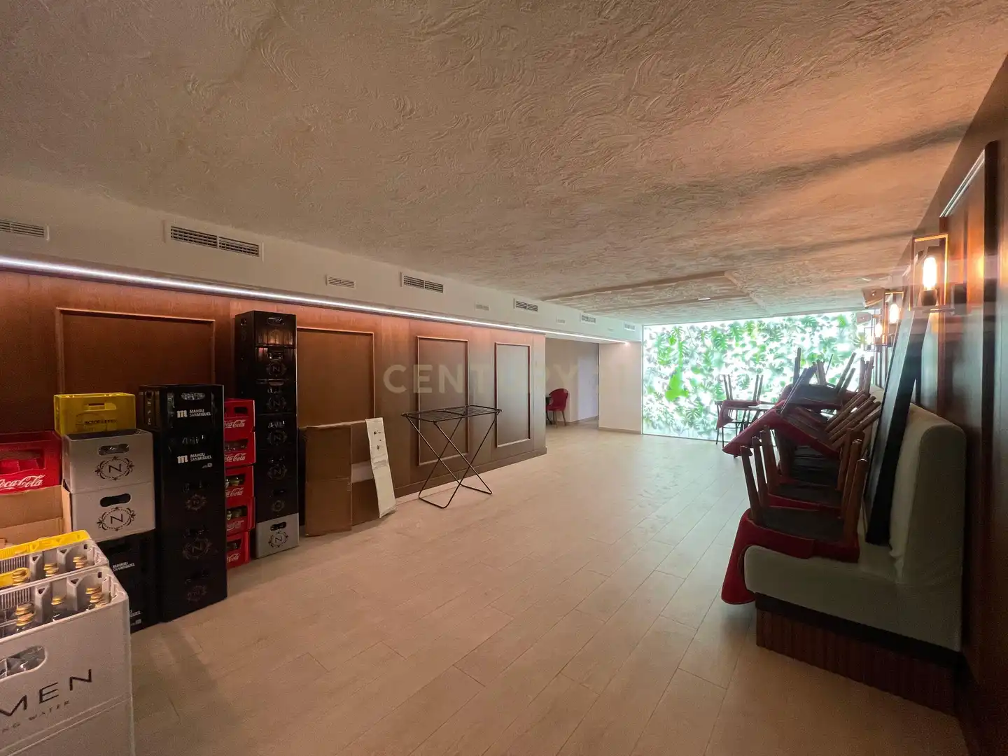Local en venta en Torremolinos con Aire acondicionado y Alarma