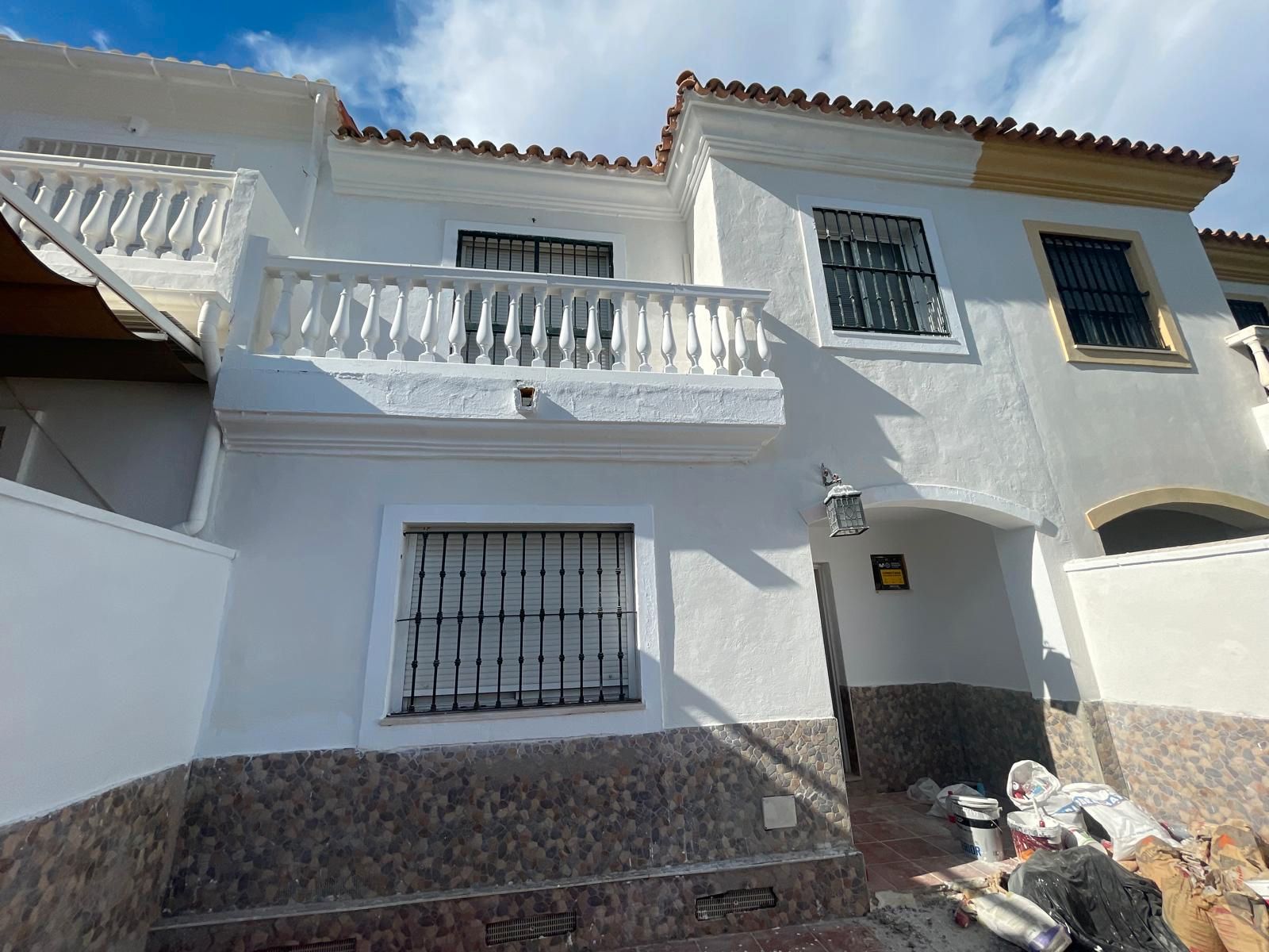 Exterior view of Single-family semi-detached for sale in Espartinas  with Air Conditioner