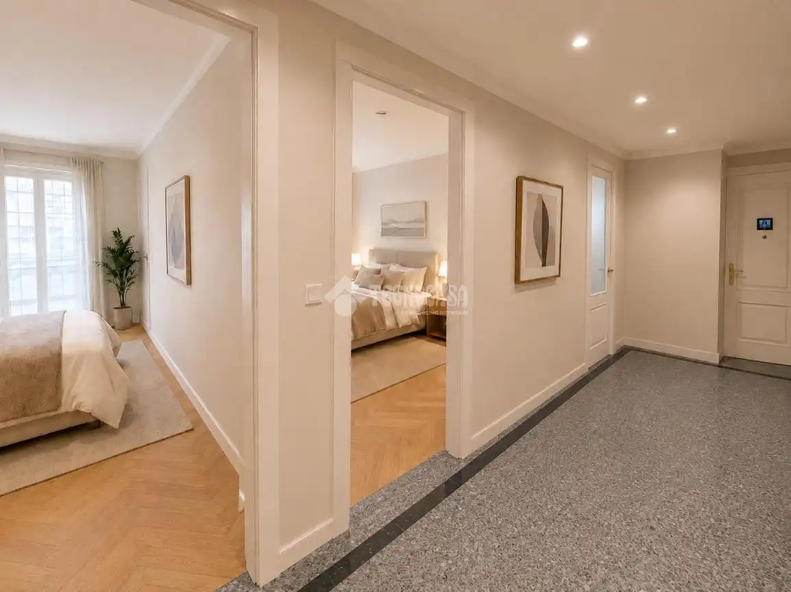 Piso en venta en León Capital  con Calefacción, Terraza y Trastero